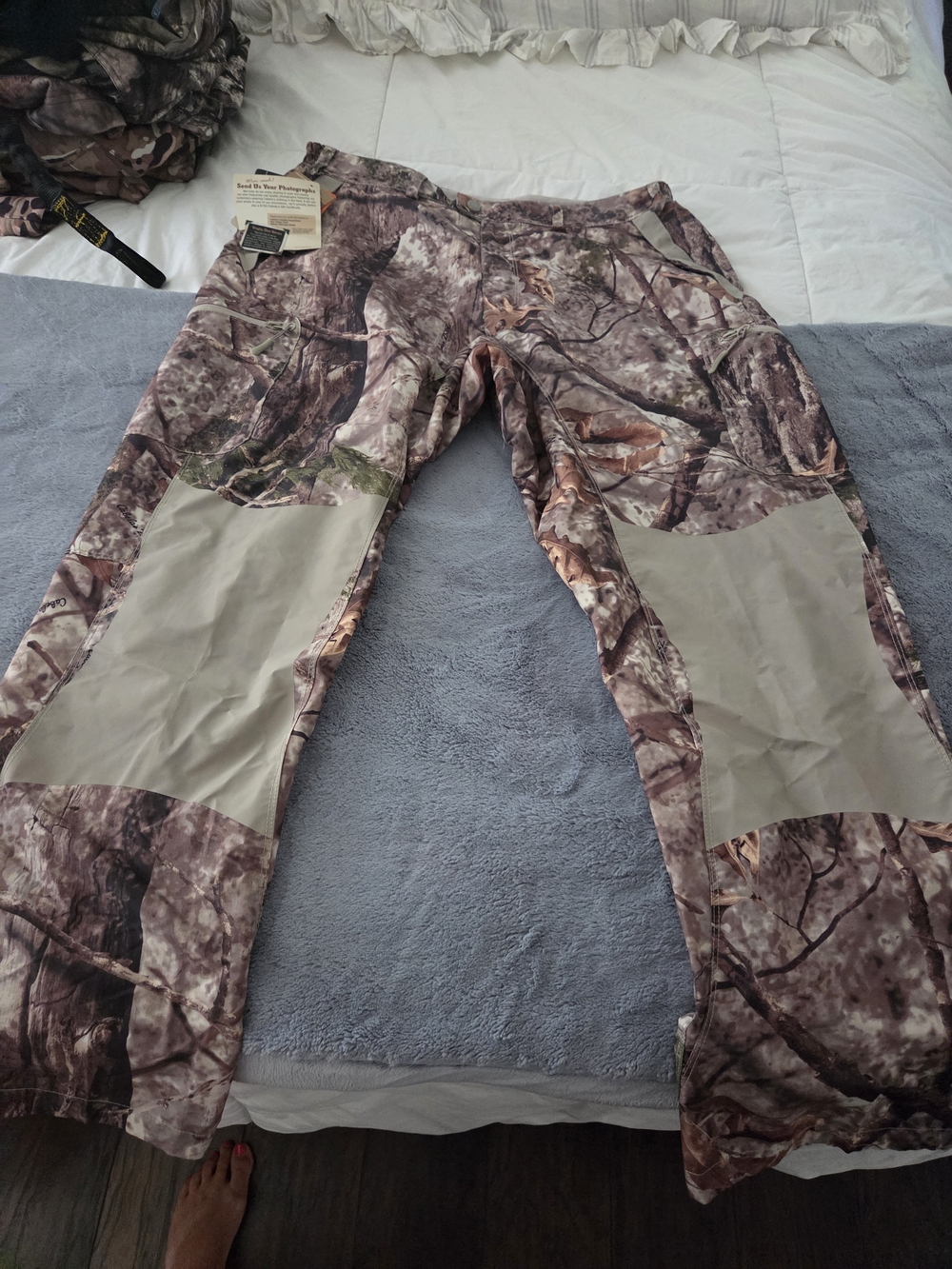 Cabela's Men's Realtree Camo Pants with Tan Knee Panels